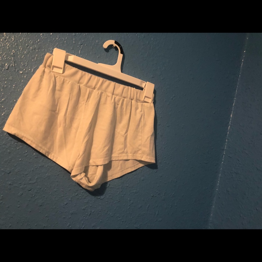 Short white shorts